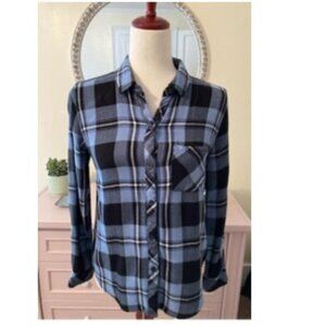 RAILS BLUE AND BLACK HUNTER PLAID BUTTON-UP